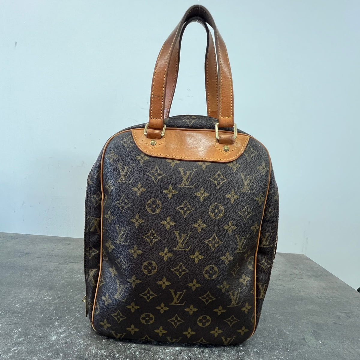 Women's Monogram Excursion Handbag Brown - Photo 13