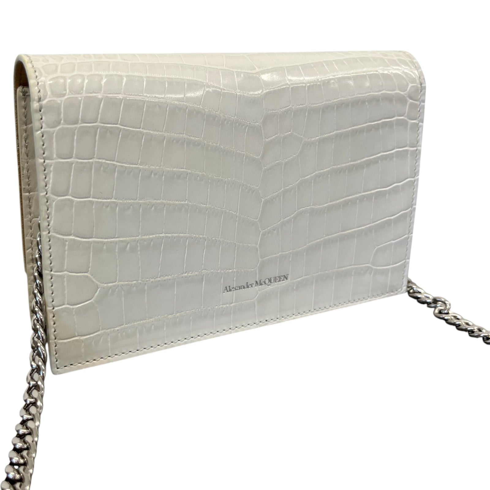 Women's Small Skull Handbag White - Photo 8