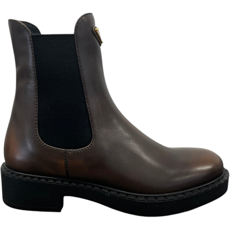 Women's Plaque Logo Chelsea Ankle Boots Brown Size UK 3.5 / EU 36.5