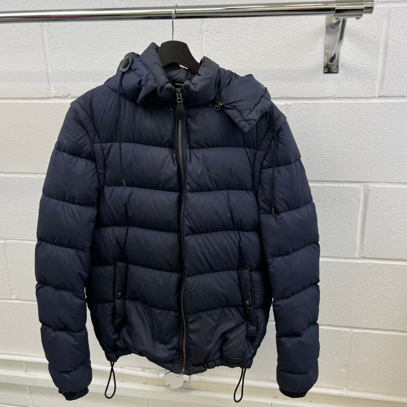 Men's Nova Check Lined Detachable Sleeve Down Jacket Navy Size XS