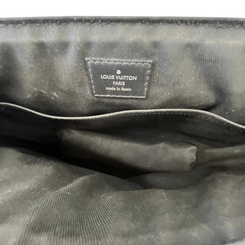 Men's Monogram Eclipse District Pm Messenger Bag Charcoal