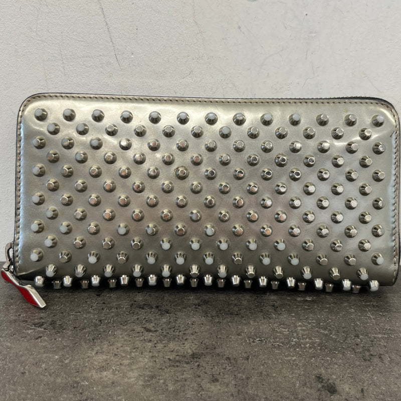 Women's Metallic Spikes Wallet Silver