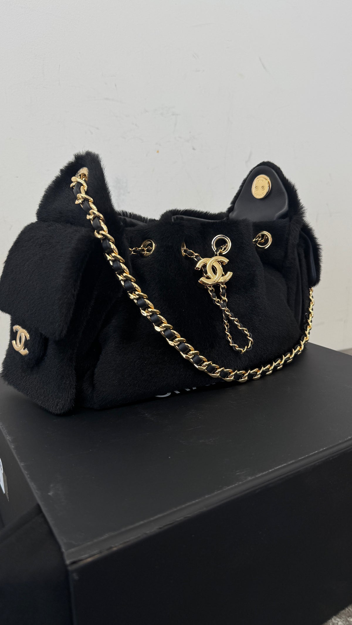 Women's 25 Mini Hobo Pony Hair Handbag Black - Photo 17