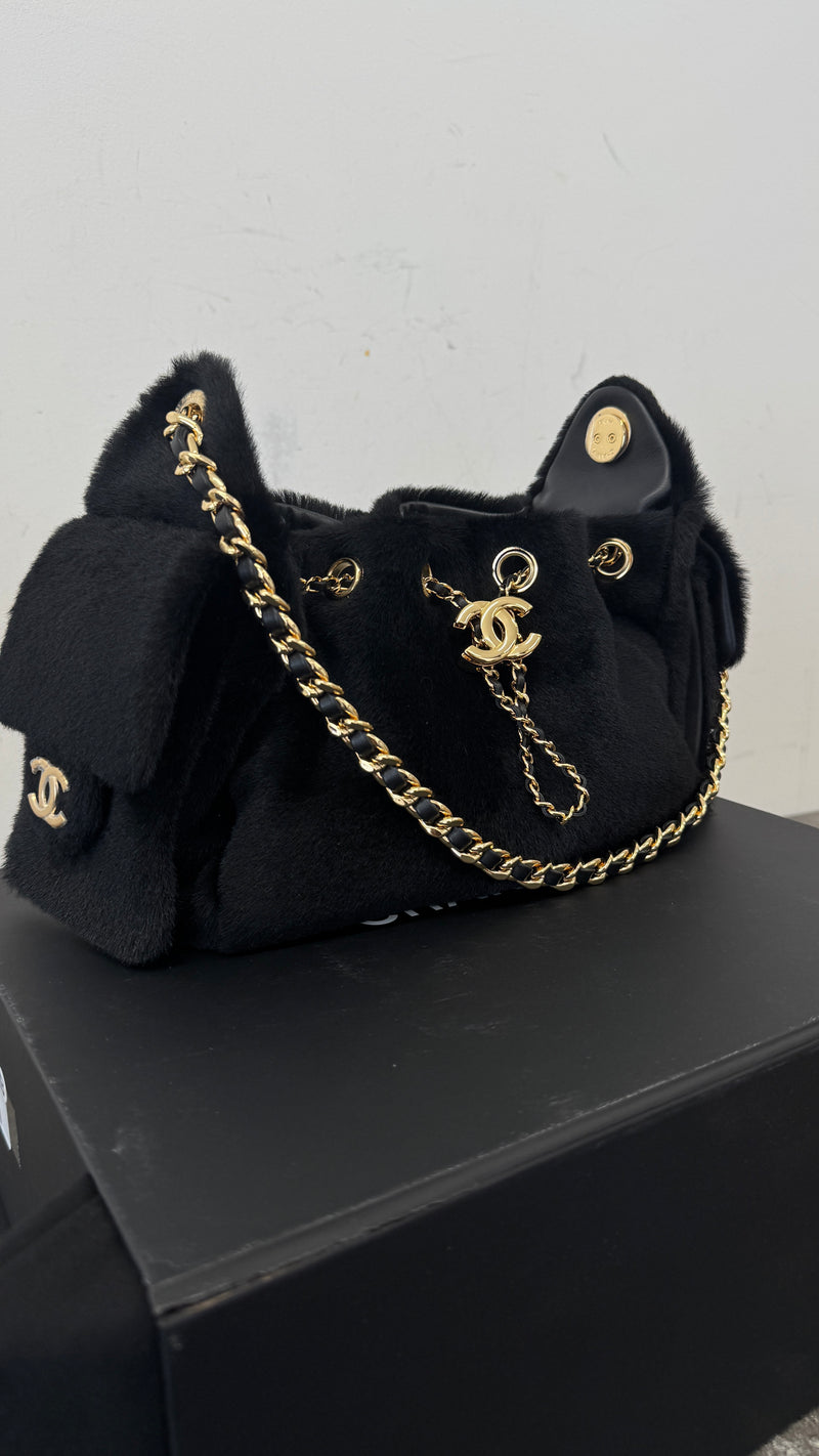 Women's 25 Mini Hobo Pony Hair Handbag Black