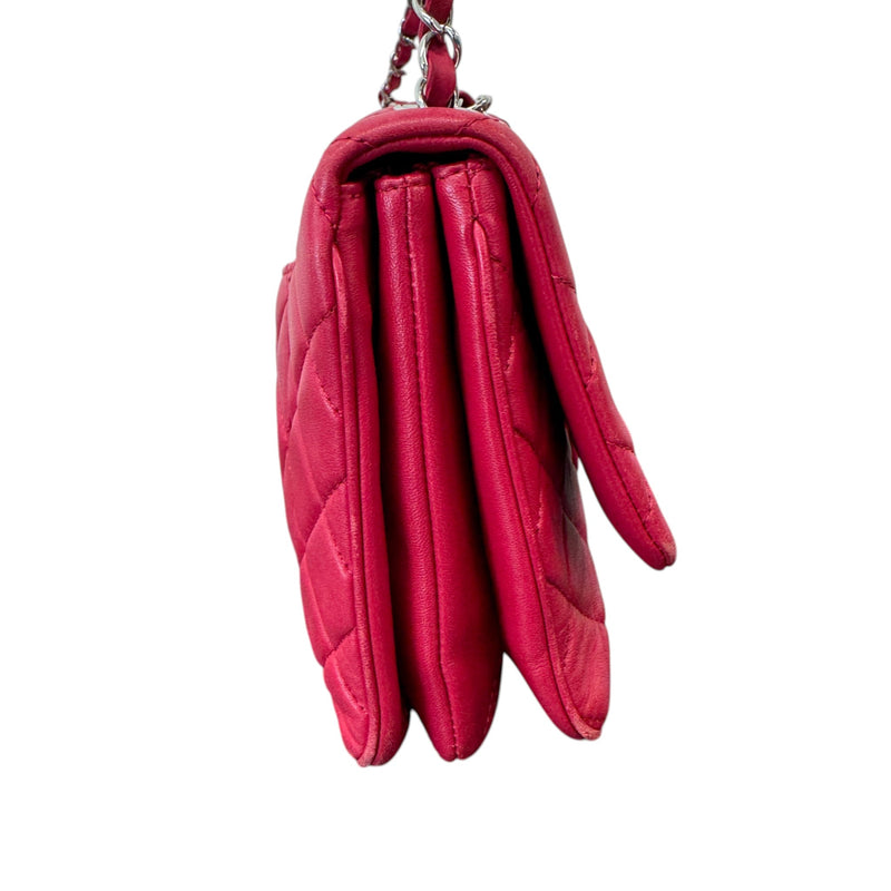 Women's Classic Flap Handbag Red