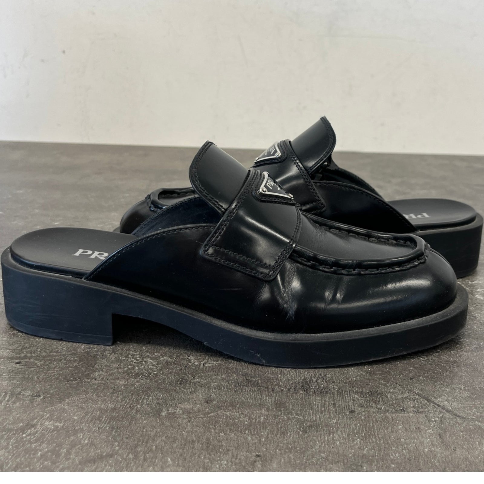 Women's Triangle Logo Loafer Mules Black Size UK 4.5 / EU 37.5 - Photo 11