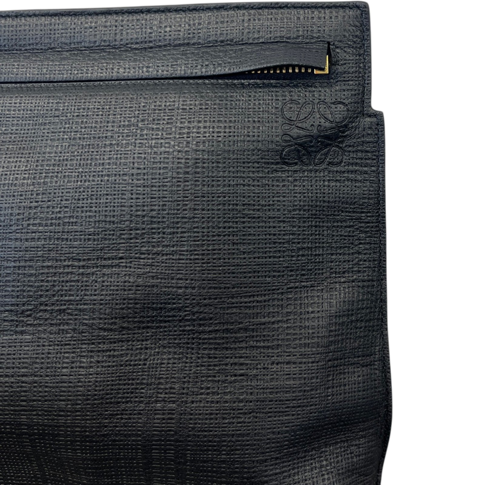 Women's T Pouch Clutch Black - Photo 8