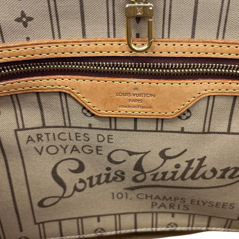 Women's Monogram Neverfull PM Handbag Brown