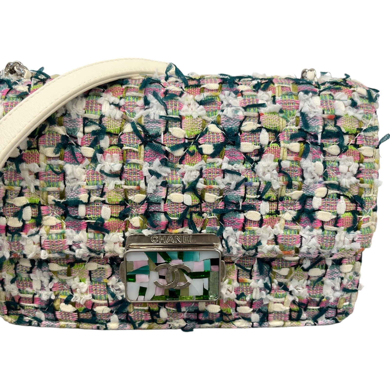 Women's Tweed Beauty Lock Flap Bag White - Photo 10