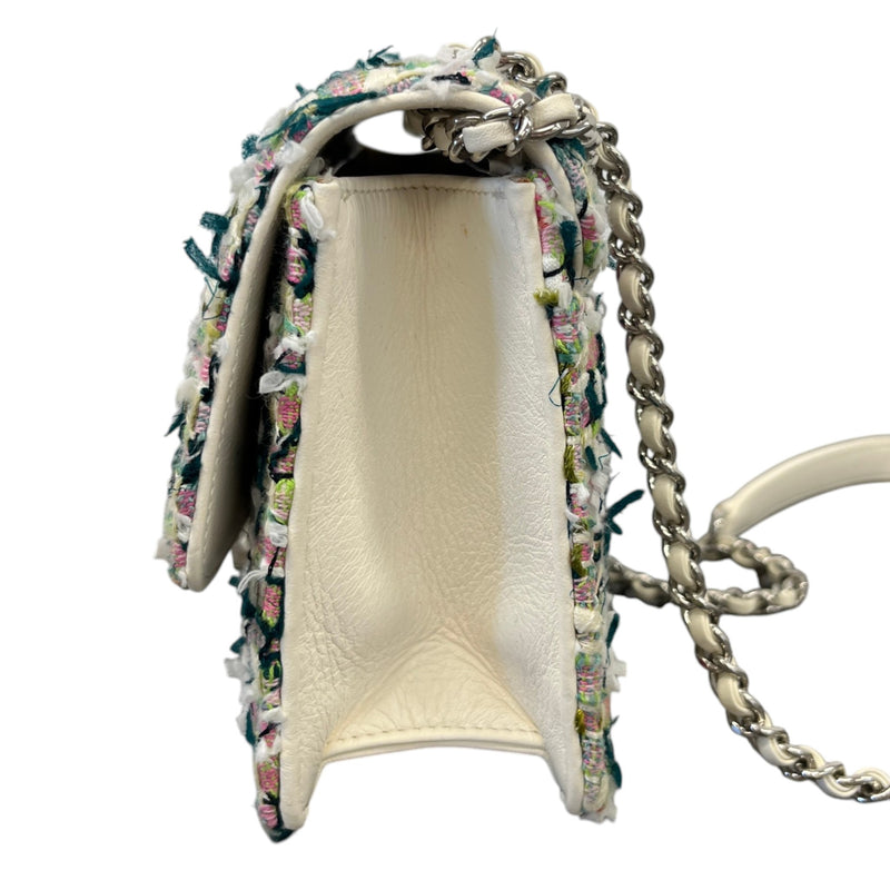 Women's Tweed Beauty Lock Flap Bag White