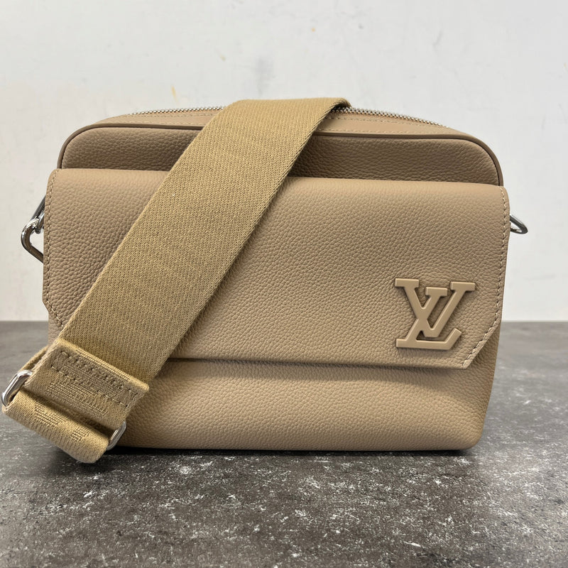 Men's Aerogram Fastline Messenger Bag Beige