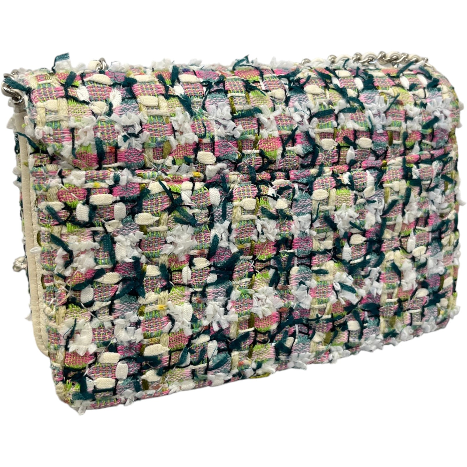 Women's Tweed Beauty Lock Flap Bag White - Photo 8