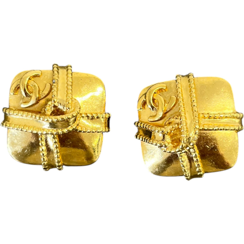 Women's Cc Logo Clip-On Earrings Gold