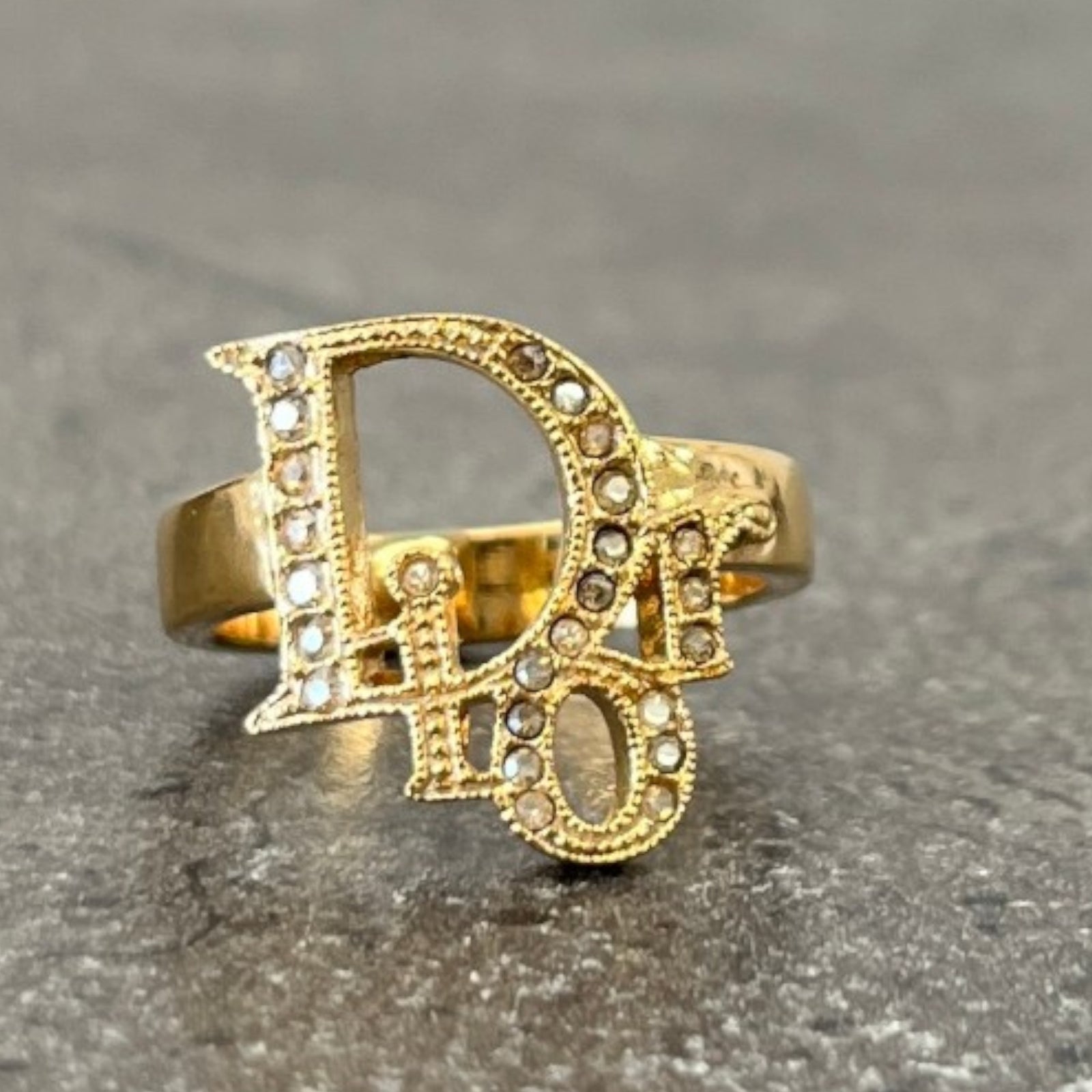 Women's Oblique Crystal Ring Gold - Photo 5