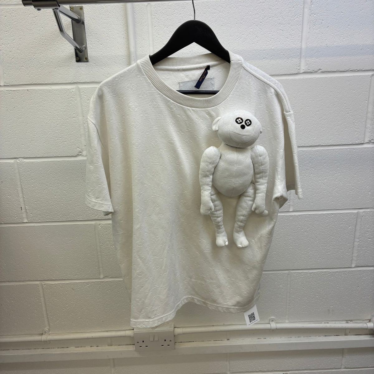 Men's x Virgil Abloh S/S21 3D MONKEY T-Shirt White Size XL - Photo 8