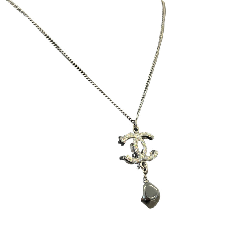 Women's Cc Logo Pendent Necklace Black