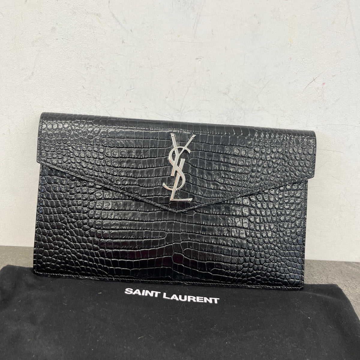 Women's Crocodile Embossed Uptown Clutch Black - Photo 10