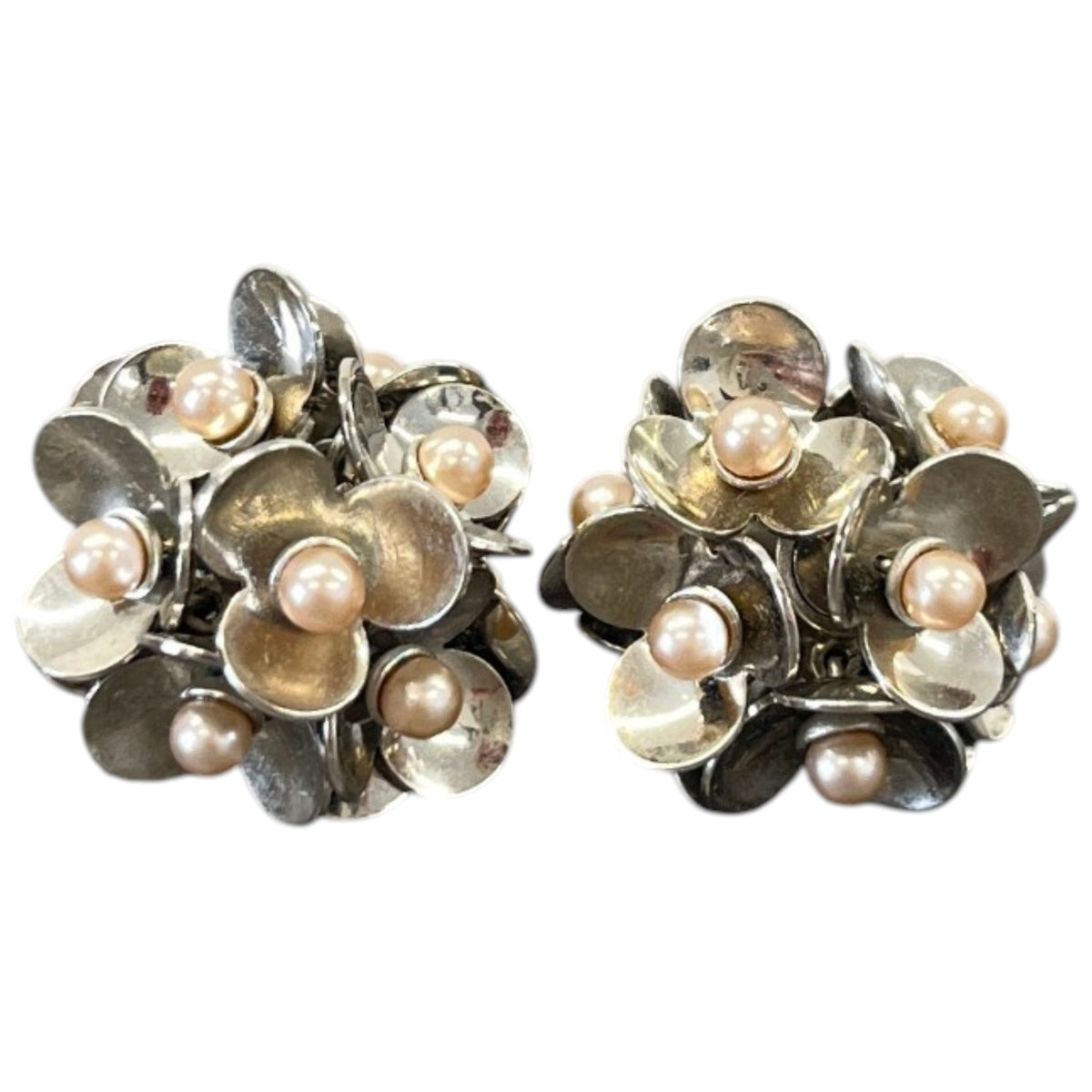 Women's Multi Tiered Floral Earrings Silver - Photo 1
