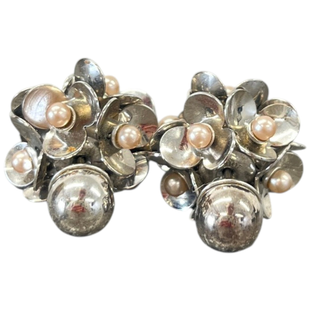 Women's Multi Tiered Floral Earrings Silver - Photo 2
