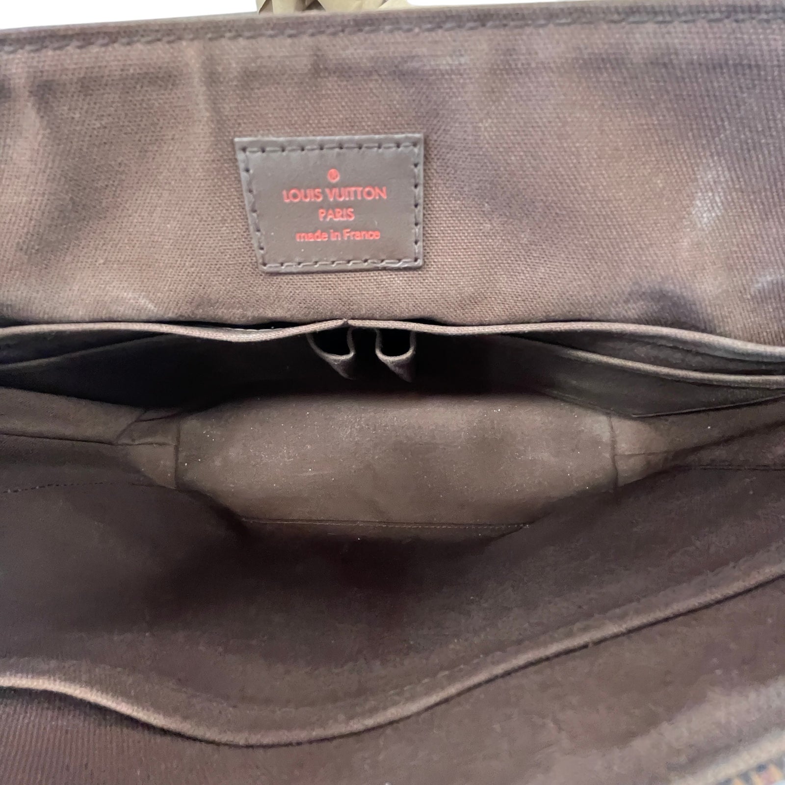 Men's District GM Damier Ebene Messenger Bag Brown - Photo 12