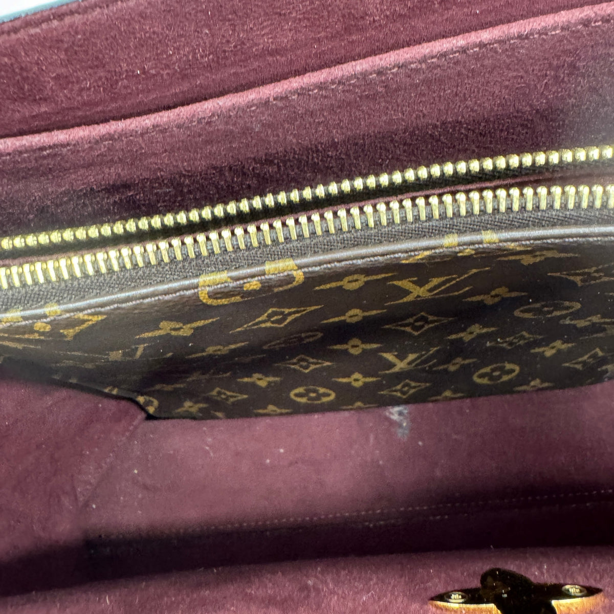 Women's Monogram Flower Tote Handbag Brown - Photo 14