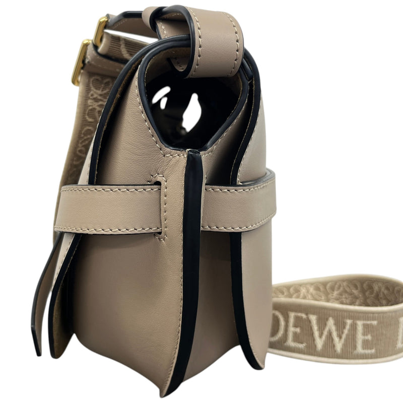 Women's Small Gate Crossbody Bag Beige
