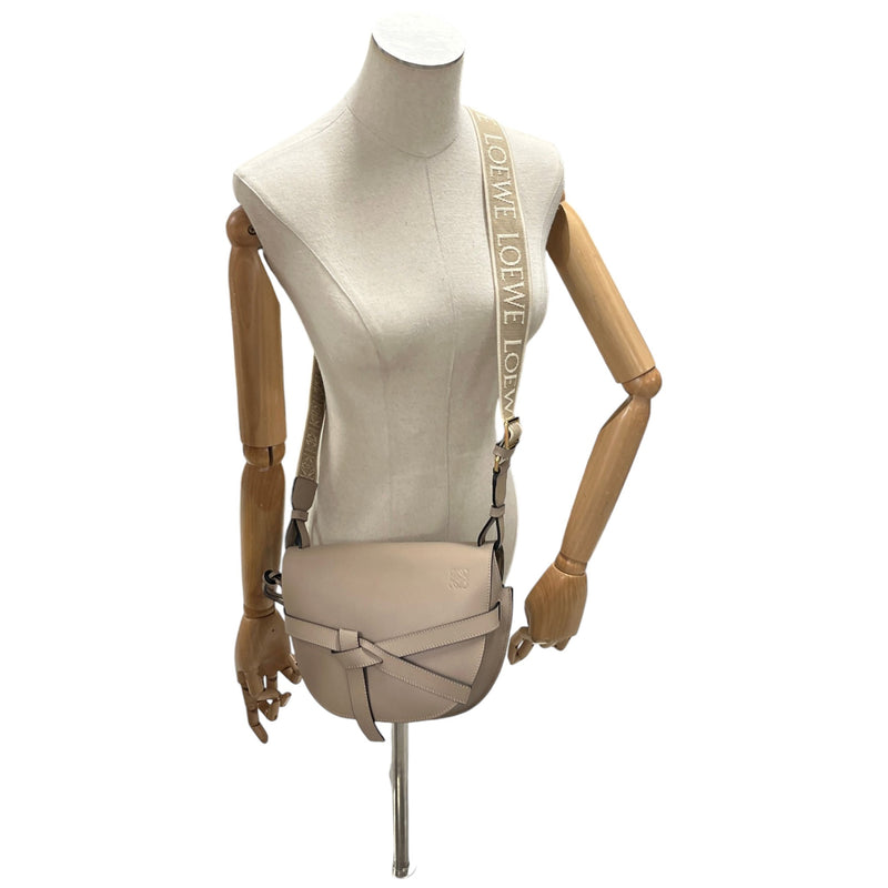 Women's Small Gate Crossbody Bag Beige