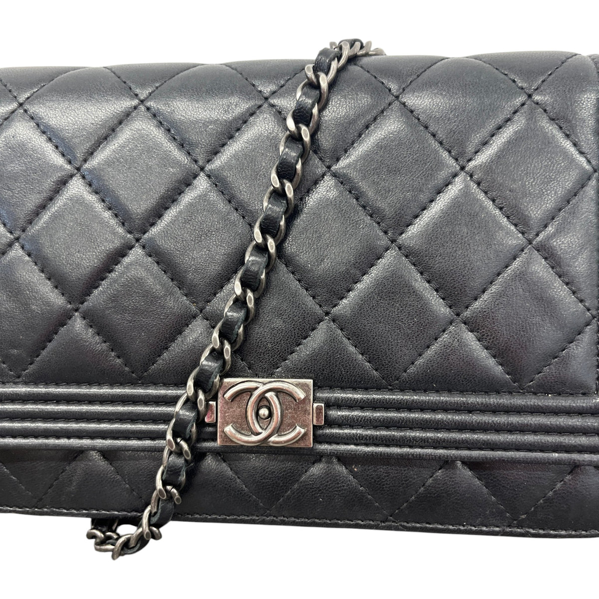Women's CC Boy Wallet On Chain Crossbody Bag Black - Photo 11