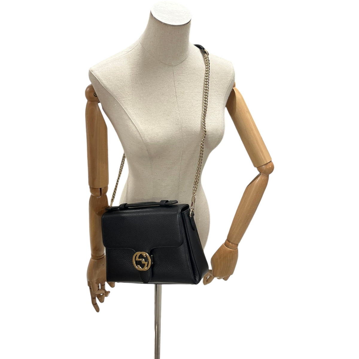 Women's Interlocking G Handbag Black - Photo 2