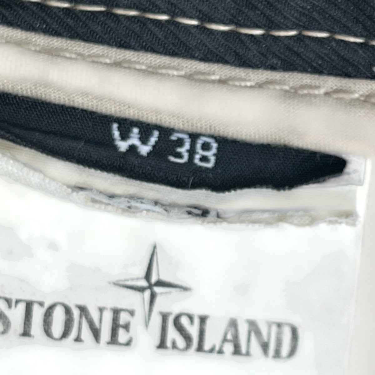 Men's Applique Logo Shorts Beige Size XXL / W38 - Photo 7