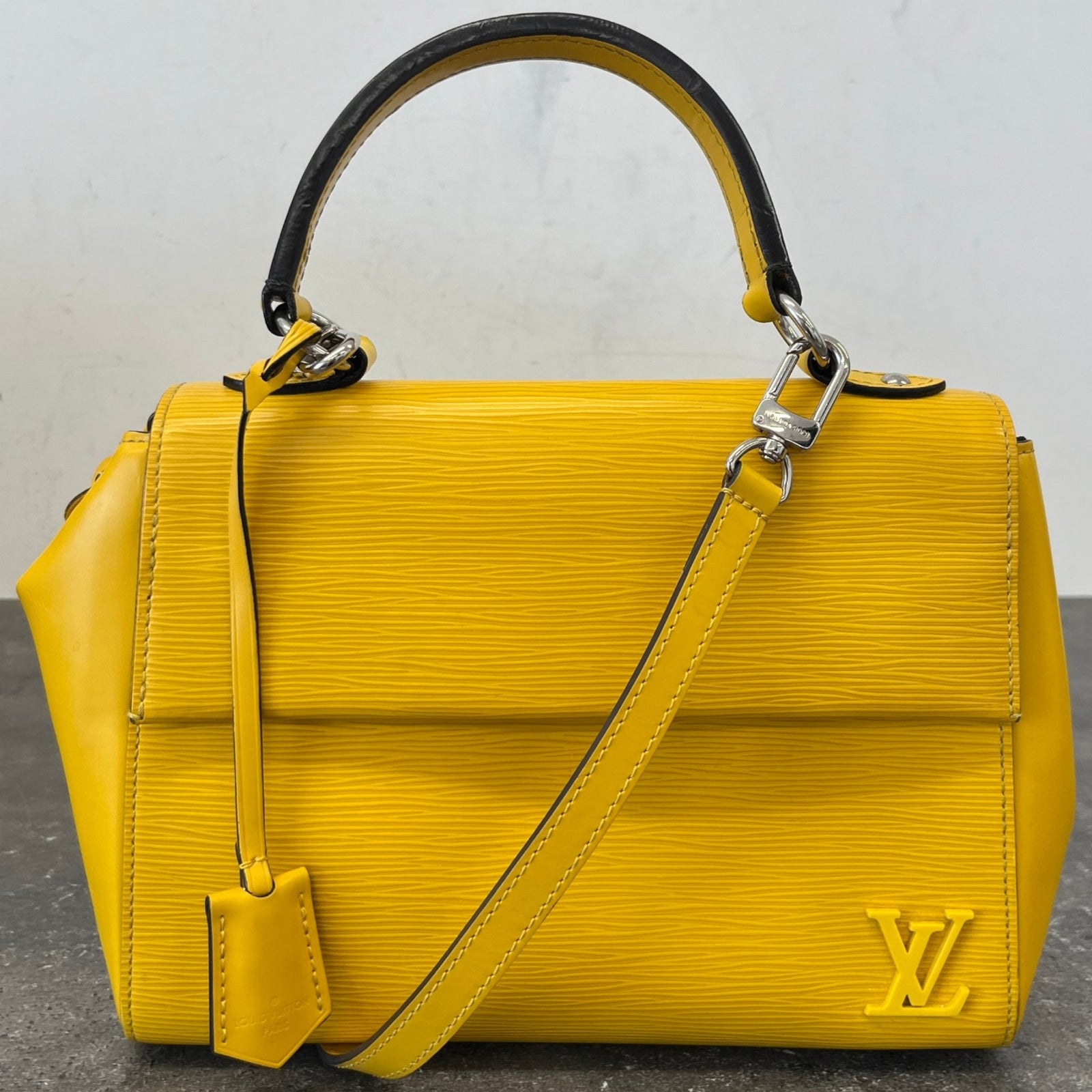Women's Epi Leather Cluny BB Bag Yellow - Photo 14