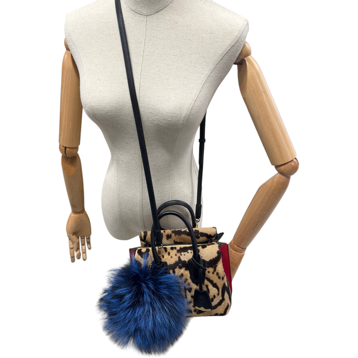Women's Mini Milla Gepard Crossbody Bag Beige - Photo 2