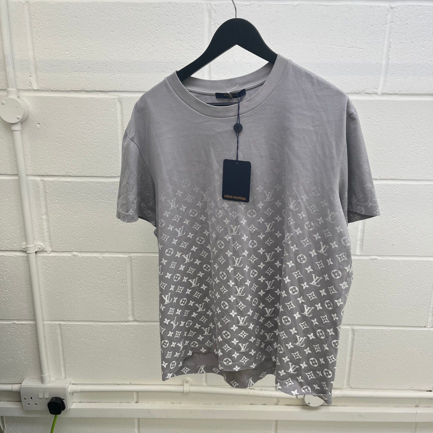 Men's Monogram Gradient T-Shirt Grey Size XXL - Photo 9