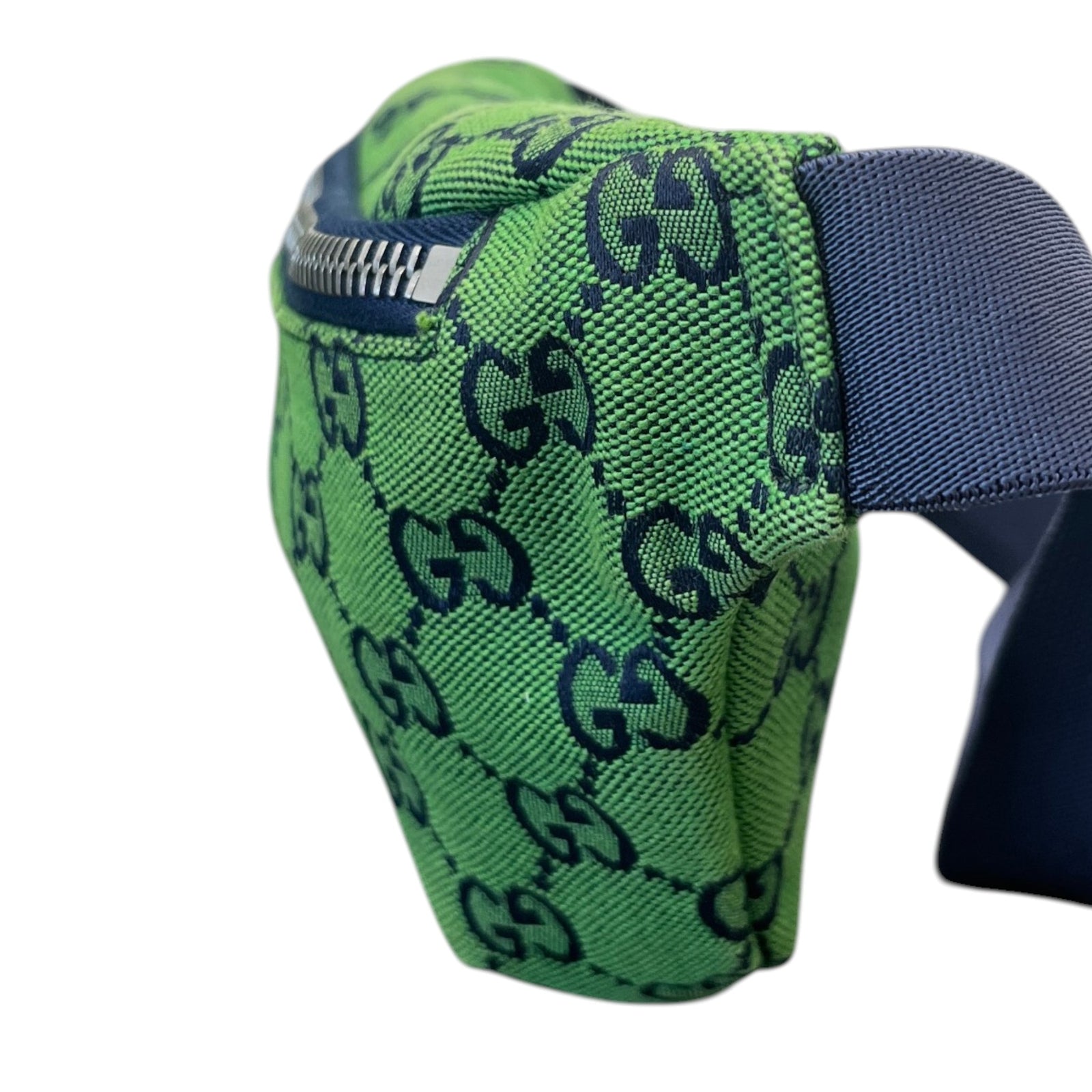 Men's GG Supreme Belt Bag Green - Photo 6