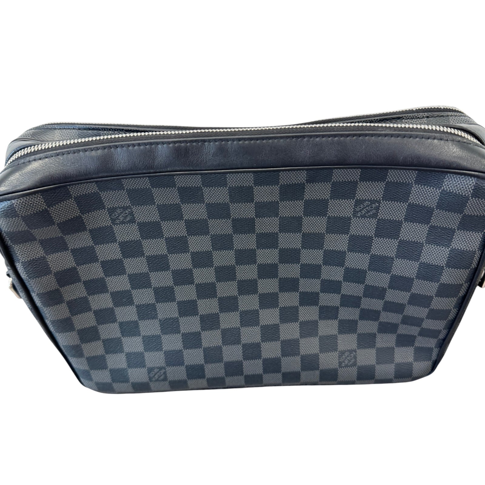 Men's Damier Graphite Trocadero Pm Messenger Bag Black - Photo 6