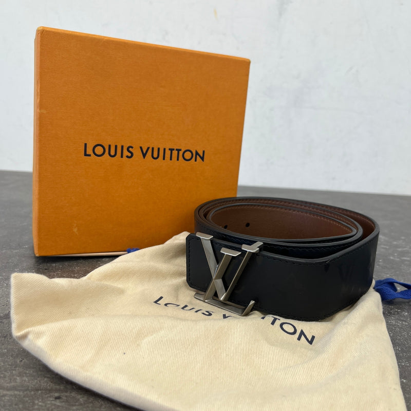 Men's Monogram Reversible LV Belt Black Size 34"