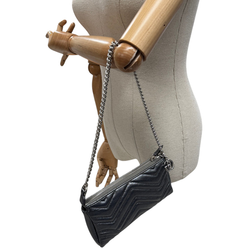 Women's GG Marmont Small Shoulder Handbag Grey