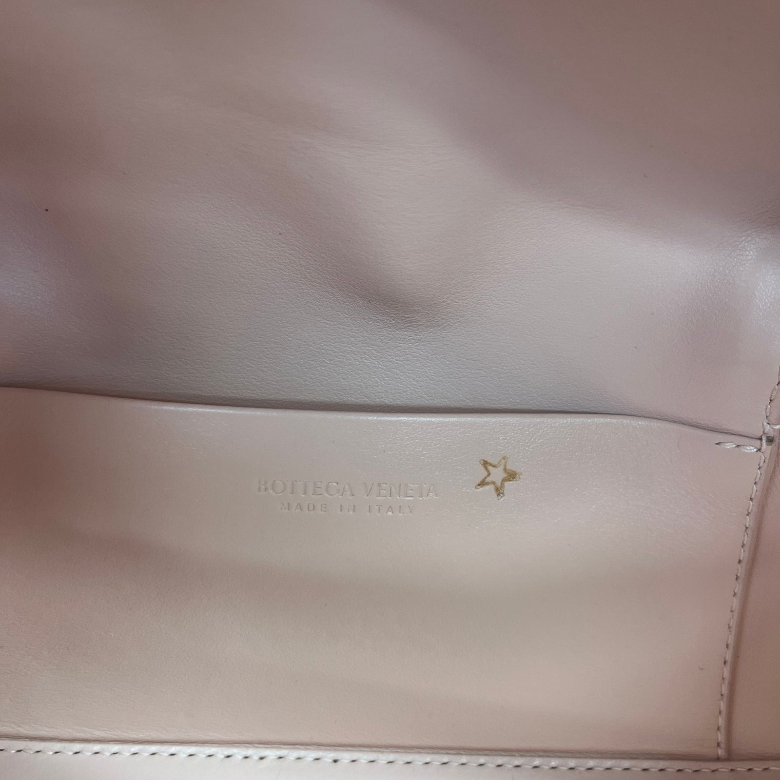 Women's Bang Bang Vanity Intrecciato Bag Pink - Photo 10