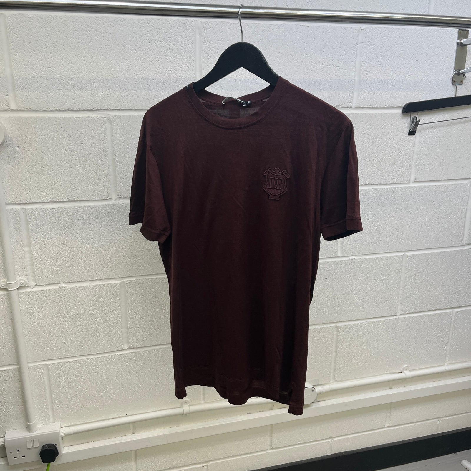 Men's Logo Patch T-Shirt Burgundy Size XL - Photo 8