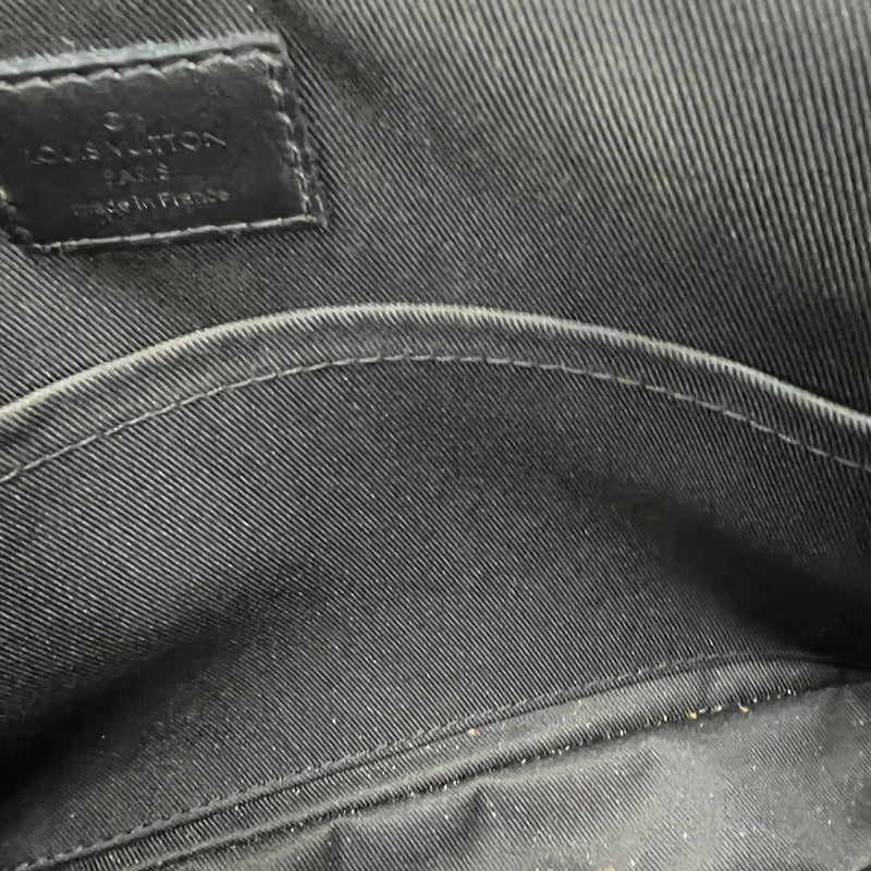 Men's Monogram Shadow Duo Messenger Bag Black