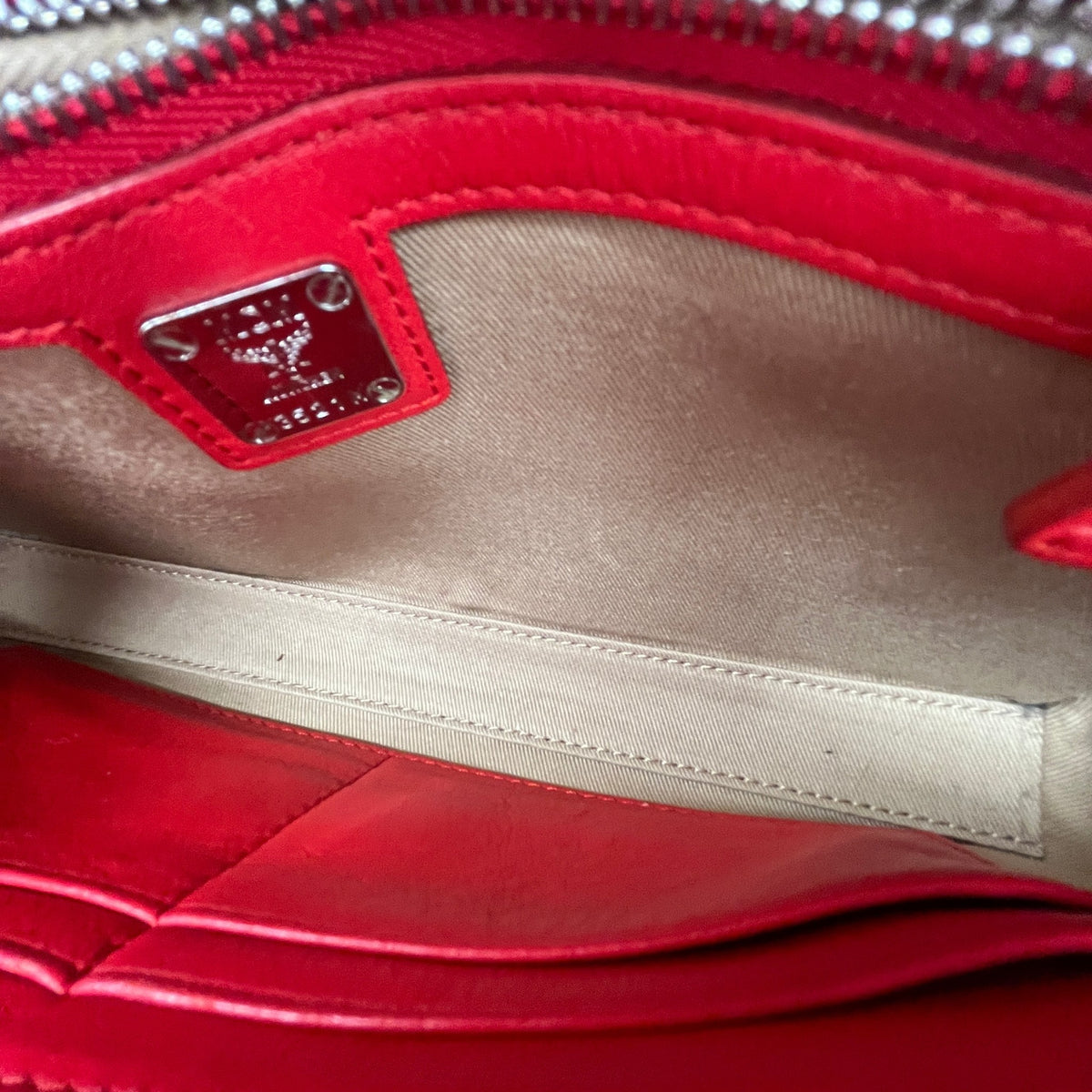 Women's Millie Crossbody Bag Red - Photo 14