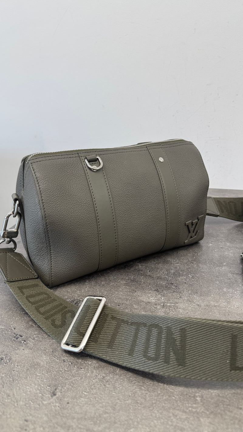 Men's Aerogram Keepall Messenger Bag Khaki