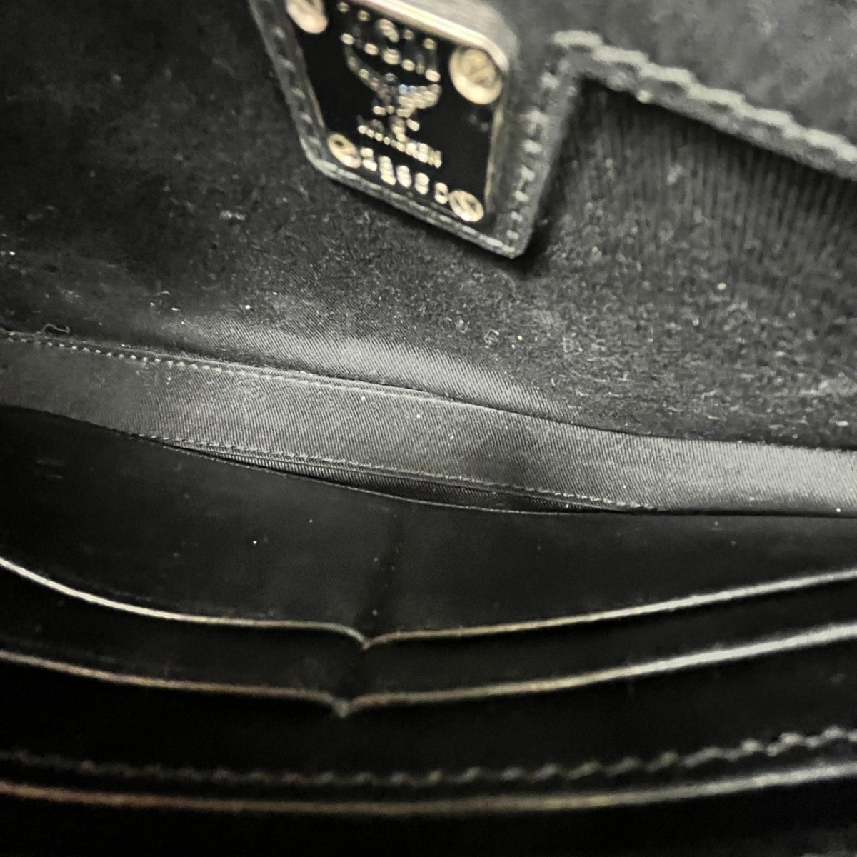 Women's Millie Crossbody Bag Black - Photo 12