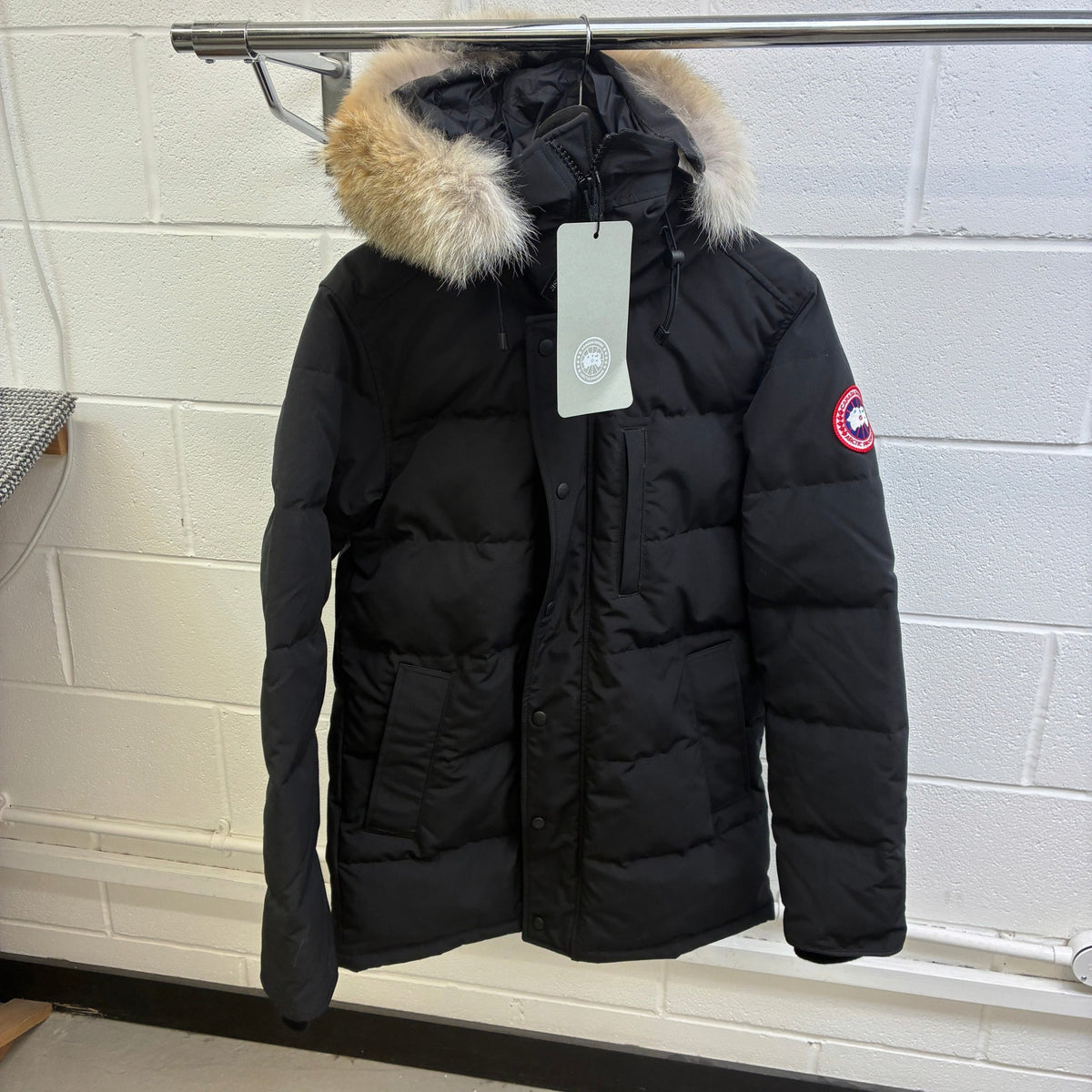 Men's Carson Parka Down Jacket Black Size M - Photo 6