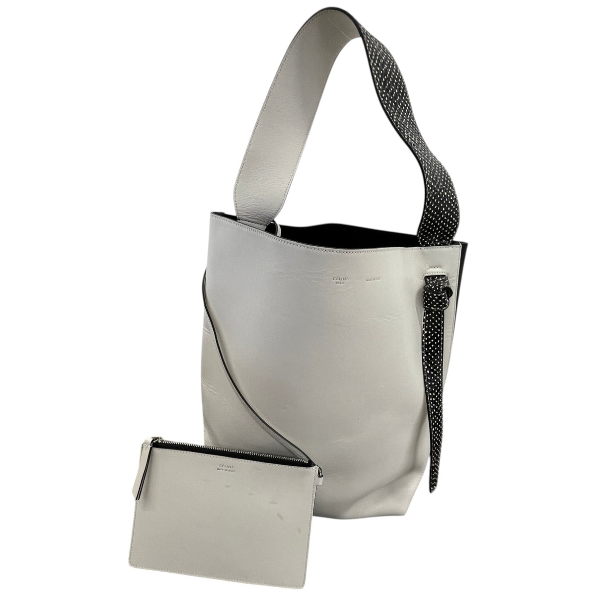 Women's Twisted Cadas Handbag Black - Photo 5