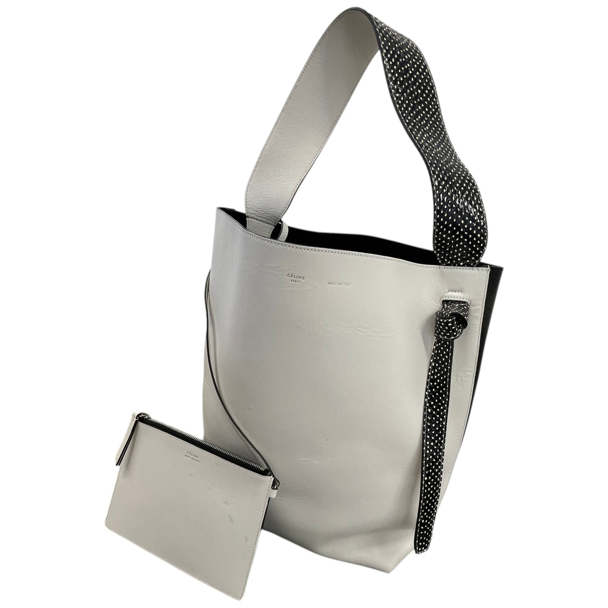 Women's Twisted Cadas Handbag Black - Photo 9