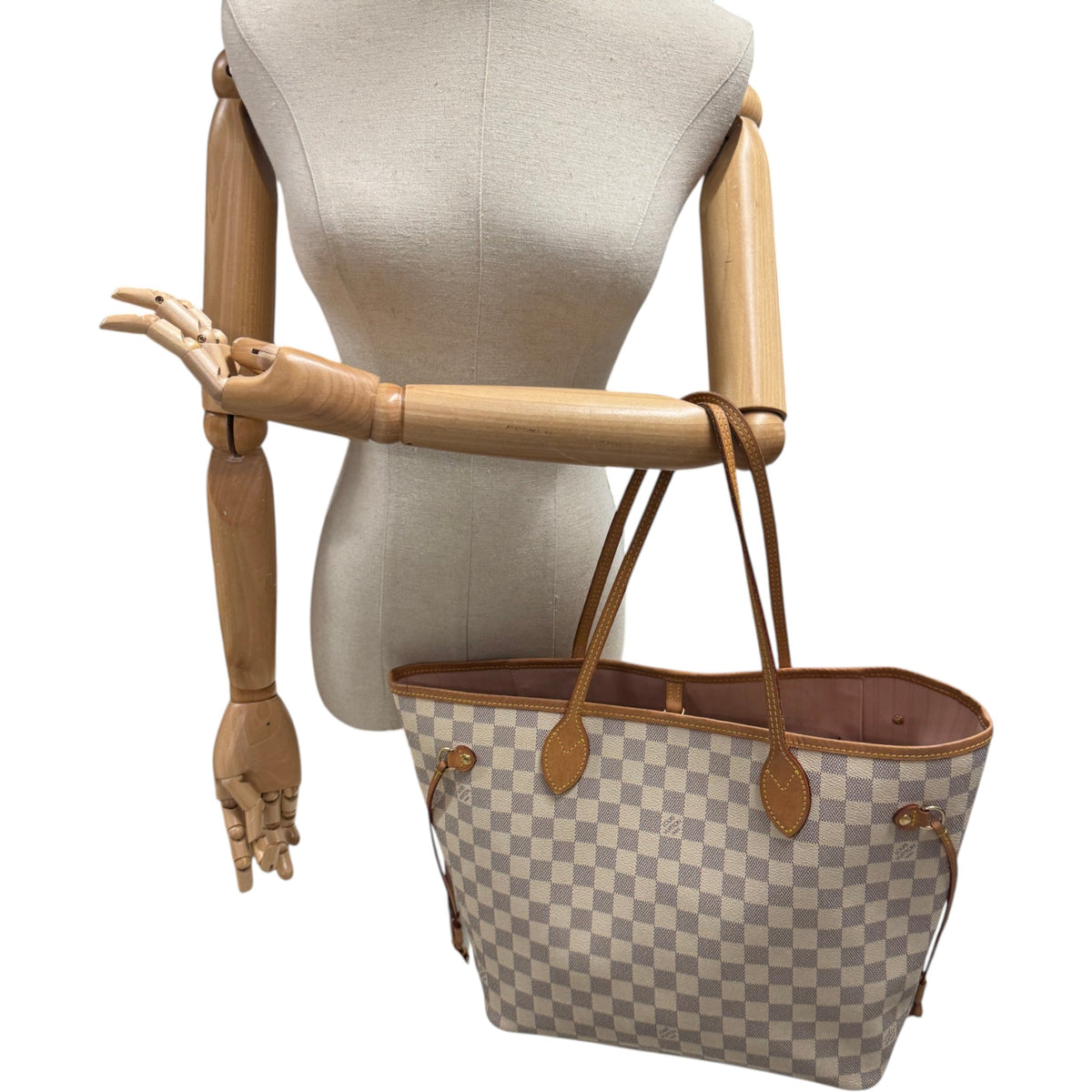 Women's Damier Azur Neverfull MM Handbag White - Photo 2