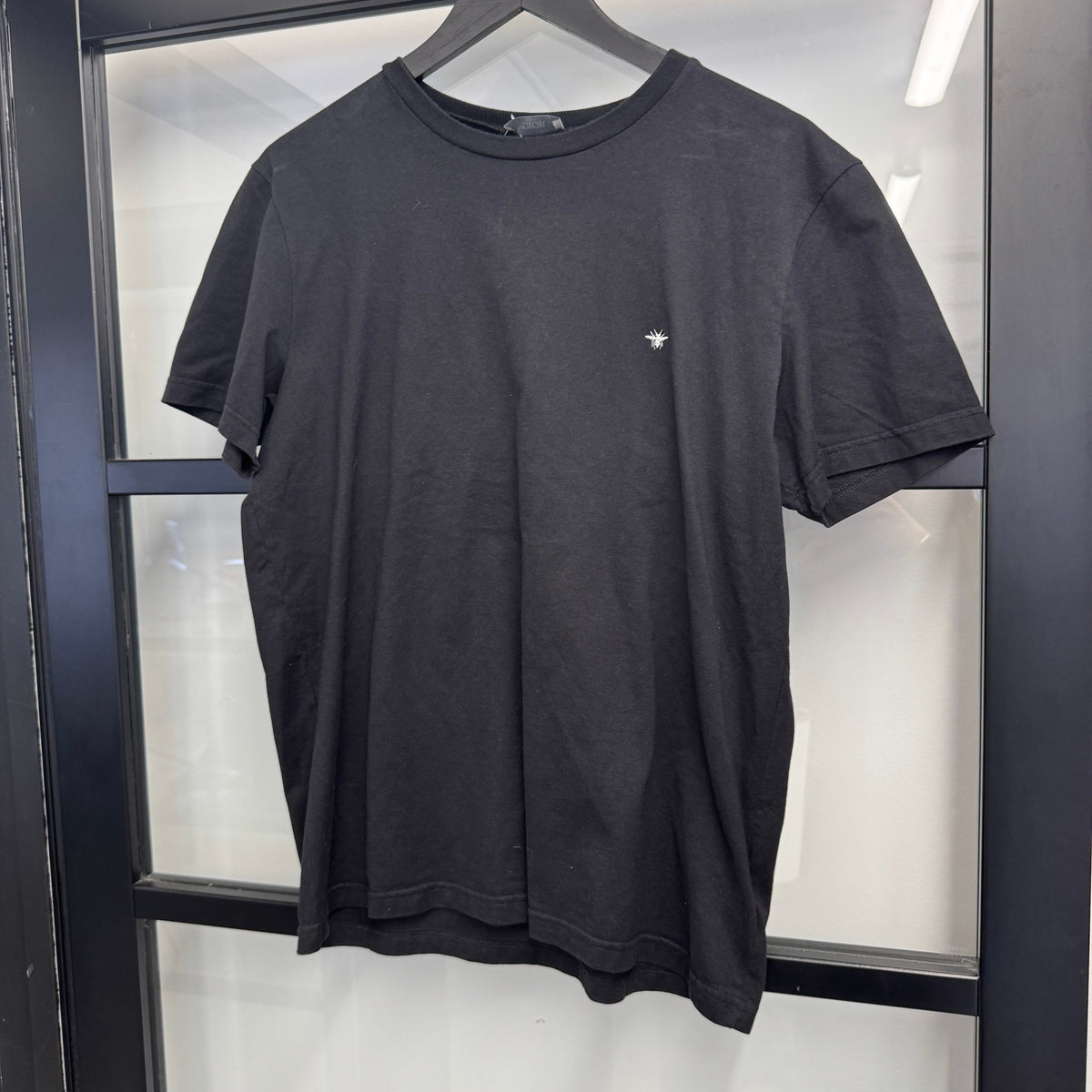 Men's Embroidered Bee T-Shirt Black Size M - Photo 6