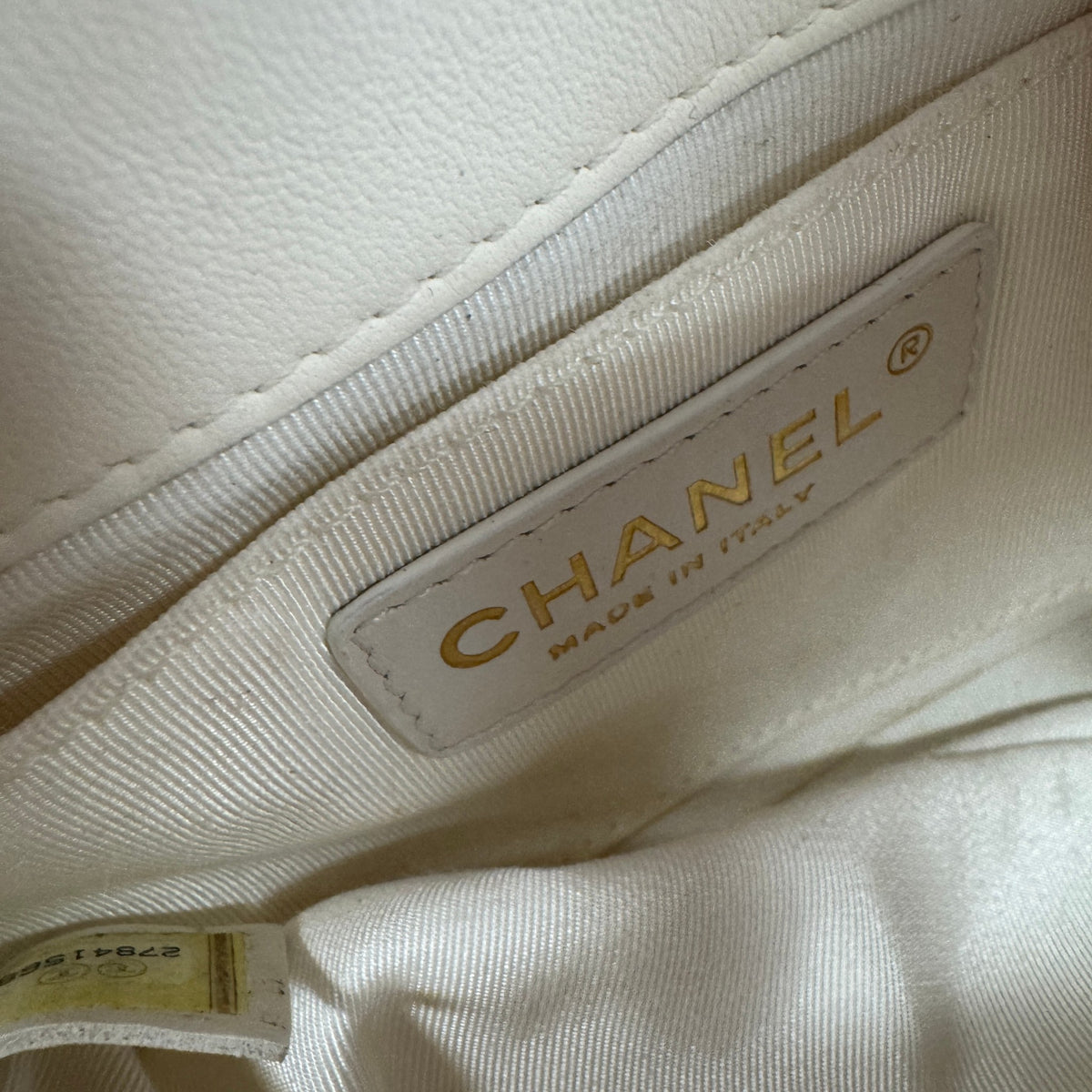 Women's Lambskin Quilted Side Packs Crossbody Bag White - Photo 10