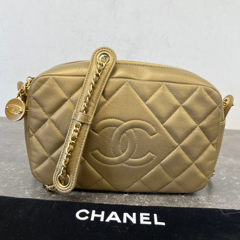 Women's Cc Matelasse Camera Bag Gold